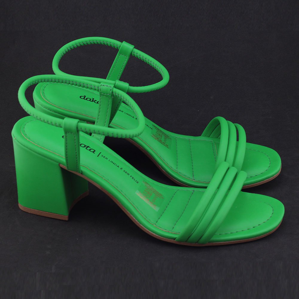 Sandália feminina Dakota Z9432 salto bloco médio tiras Cores Verde